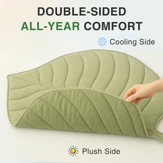 Sakerplus Leaf Shaped Dog Cooling Mat